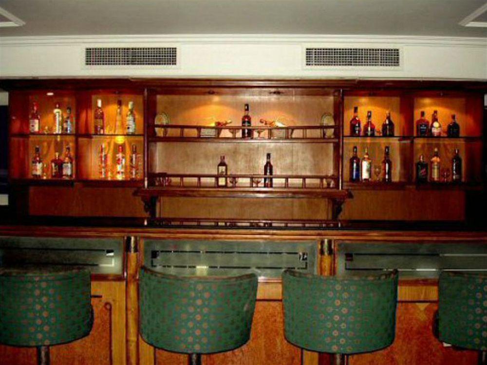 Hotel Vaibhav Varanasi Luaran gambar
